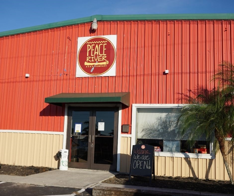 Where to Eat in Punta Gorda Peace River Beer Company Solo Travel Girl